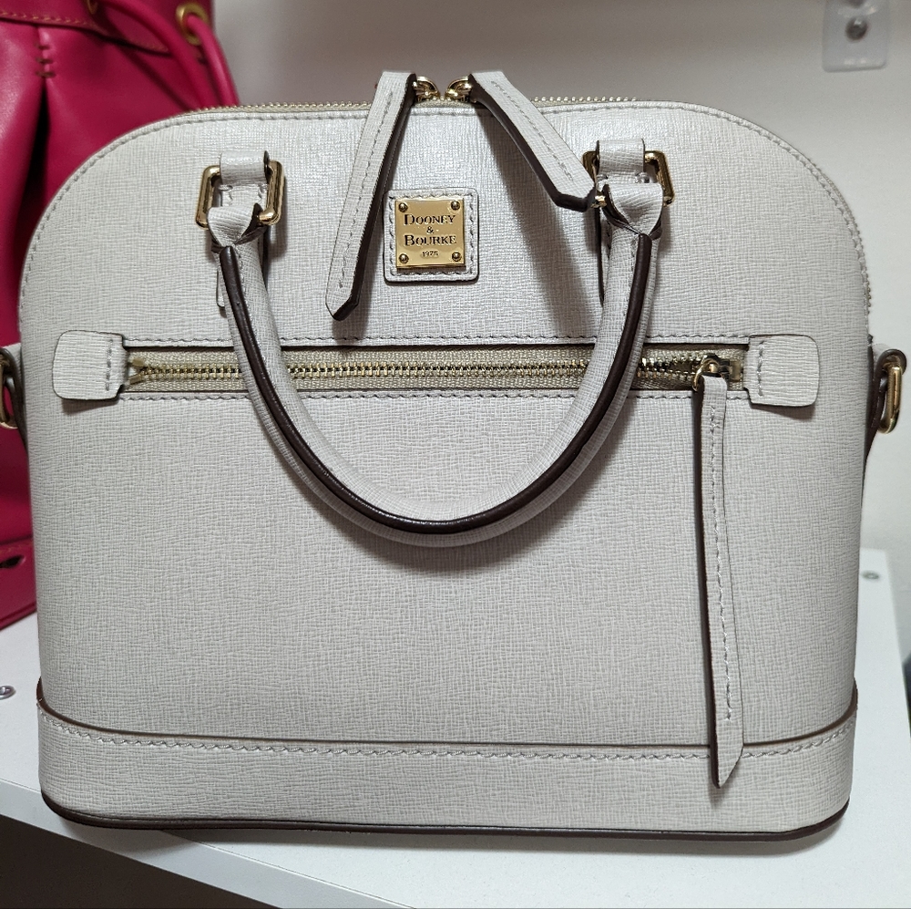 Small domed satchel